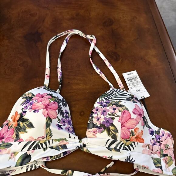 Shade and Shore Lightly Lined Underwire Twist Front Plunge Bikini NWT Fl… - Picture 12 of 14